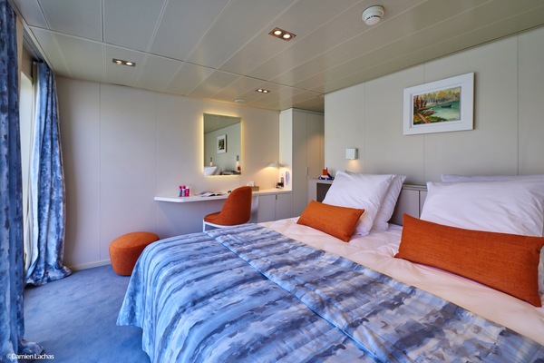 CroisiEurope, MS Van Gogh, Upper Deck Cabins 2 - ©Damien Lachas.jpg